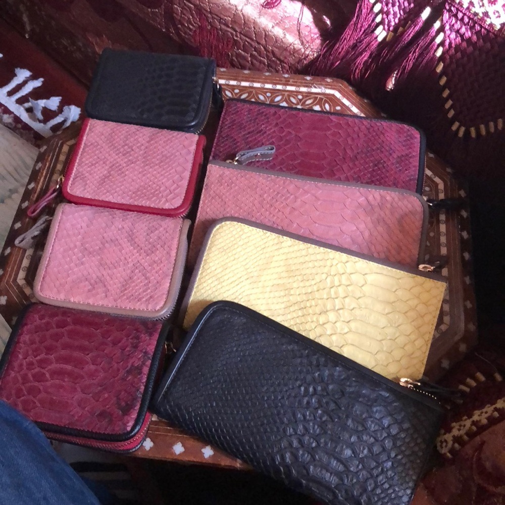Wallets - image 1
